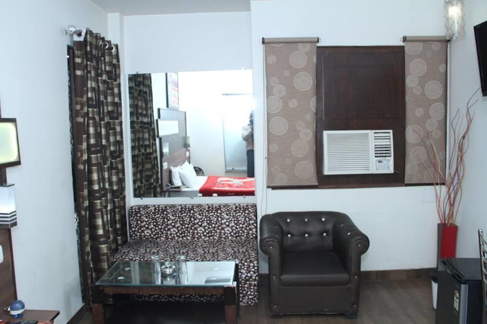 Hotel D-Dreamz Suites Nova Deli Exterior foto